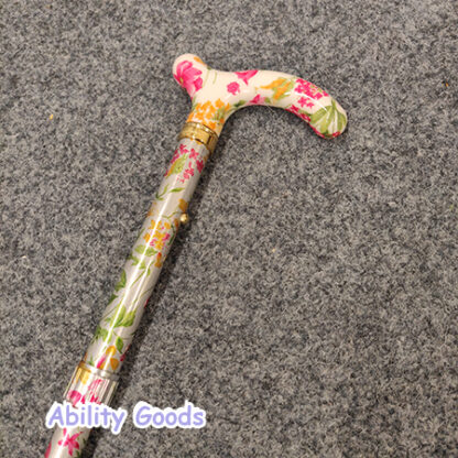 petite handle with gorgeous and colourful pattern
