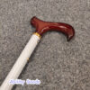 natural wooden derby handle feels comfortable in the hand
